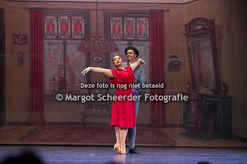 06 Mr en Mrs Simpson een auto