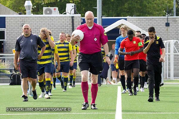 SPORTING LEIDEN-RAS: 5-2