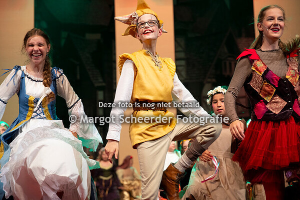 16. Het Huwelijk – Leve de Legende