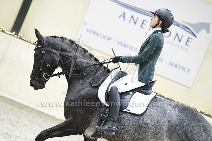 Denzelle Ringeling - Oreo Cookie Queen