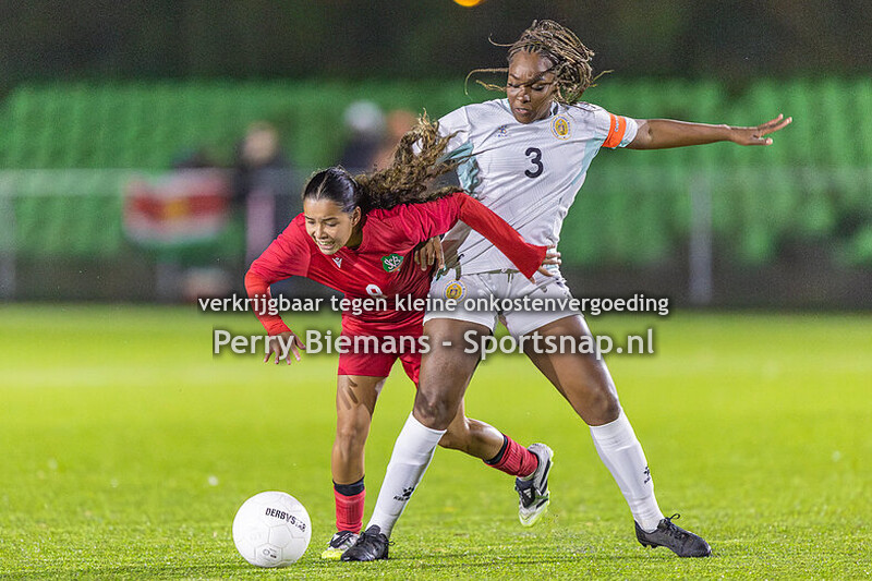 2025-10-24 voetbal; Suriname-Curaçao