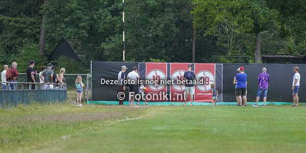 25-06-29 Honkbalwedstrijd Robur'58 HB1 - Falcons HB1