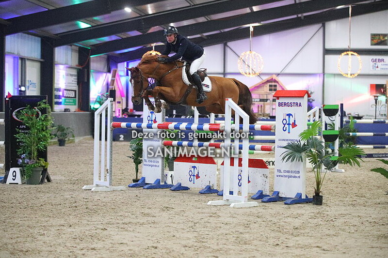De Voornruiters springen paarden 18-01-2025 130 cm