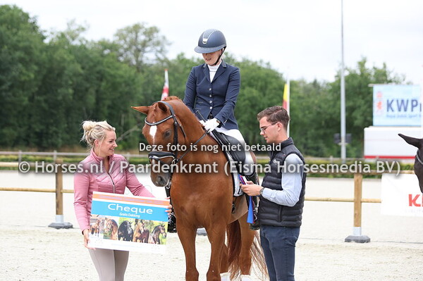 DR 114 Stephanie Berends met Rexon LXXXII (Fynch Halton x Apache)