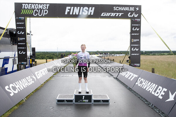 01 Nieuweling meisjes