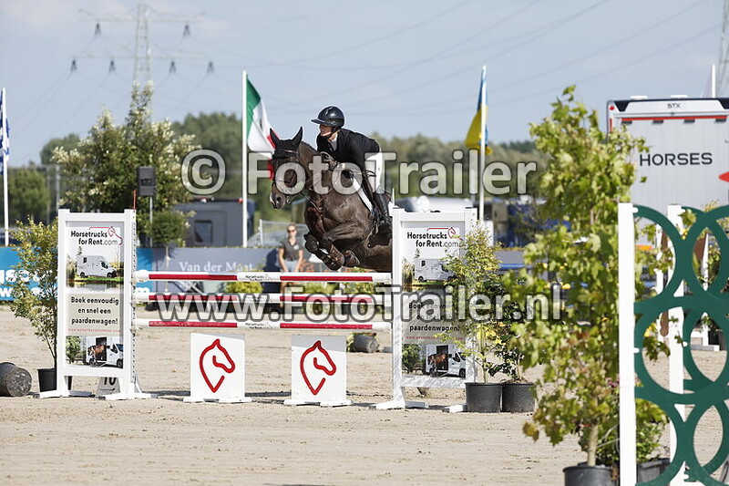 angela van daatselaar