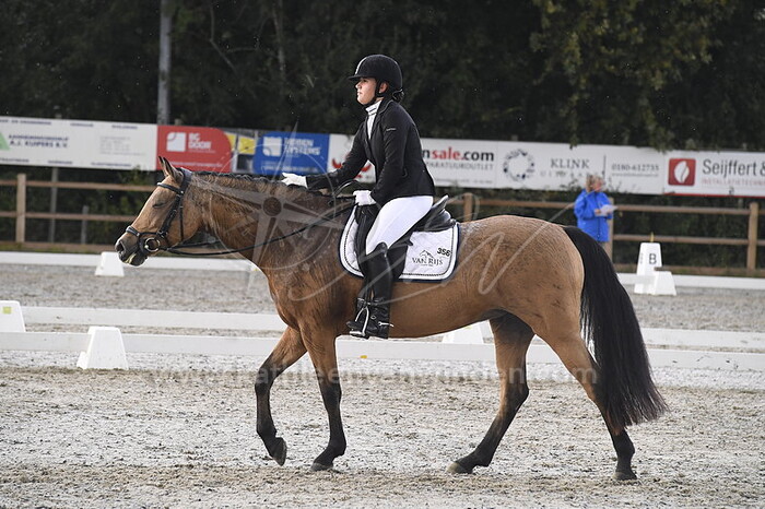 Isabella van der Haas