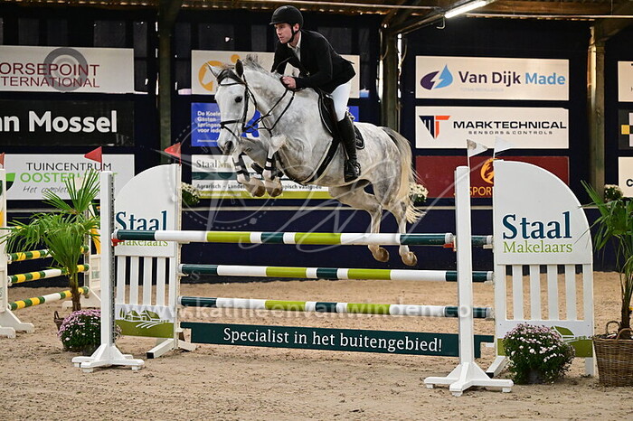 Darragh McCarthy - Niki d'Agr