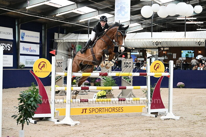 Maxi de Weert - New Change HJ