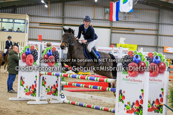 Ponyspektakel De Cavaliers cde 100cm 30-11-25