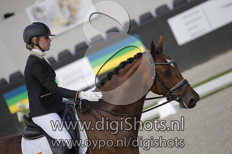 Esmee van Gijtenbeek