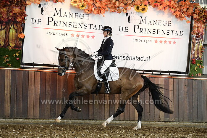 Miranda Pakvis - Optimist