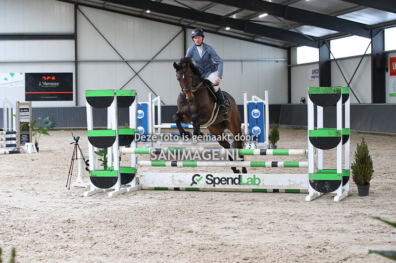 De Voornruiters De Meern Springen paarden 16-03-2024 80 cm