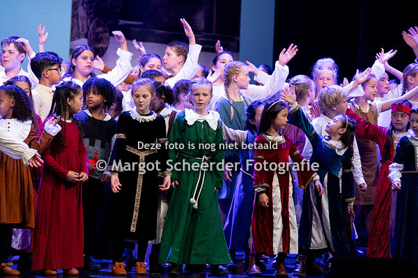 16. Het Huwelijk – Leve de Legende