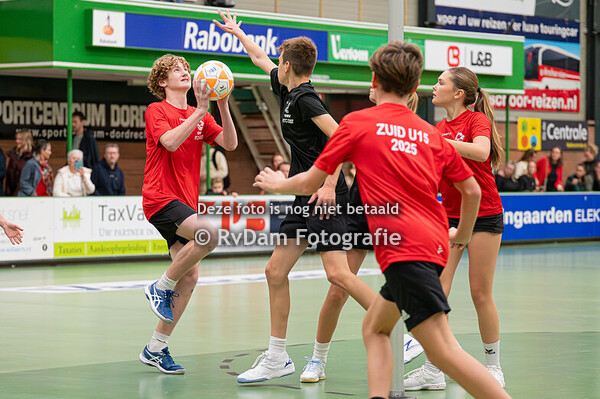 251022 - 02. Zuid U15 vs de Vallei U15