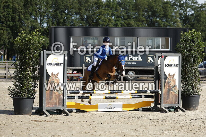 charlotte luttikhuis