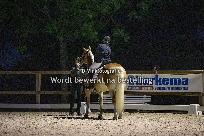 Ilse van den Hoek - Walina S