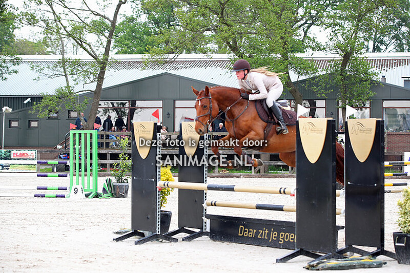 Reigersburgh 09-05-2024 Springen Paarden 100 cm