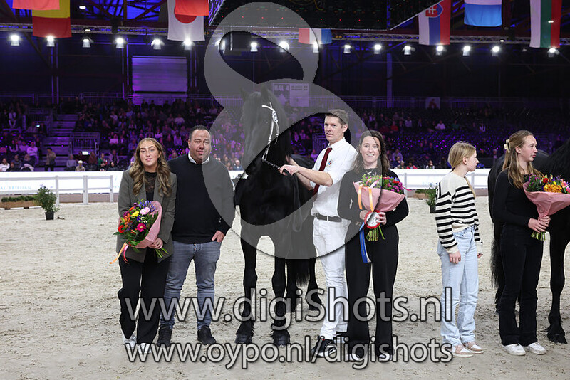 Ties van de Meikade v. Foeke 520