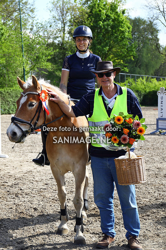 PV Midland Haflinger-wedstrijd 2022-04-24 Springen
