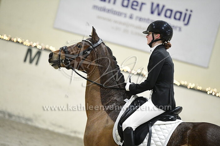 Chayenne Fokker - Keizerskroon Kiki