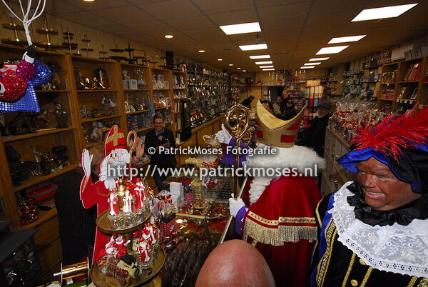 Sinterklaas in Almere buiten 2024
