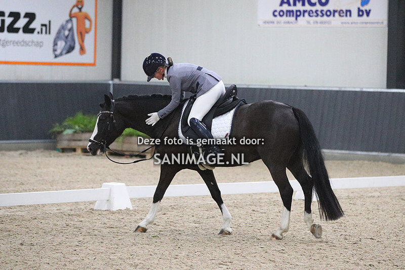 De Voornruiters Dressuur 10-12-2022 14.55 uur