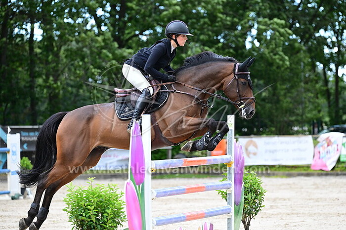 Lotte Teuns - Hector Due Gue