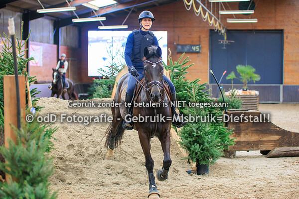 Indoor SGW De Mortel Training Groep 8 11.30 28-12-23