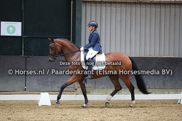 36 Kapri, Laura Taams