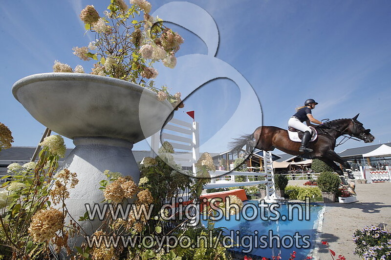 HuroÂ´s Winston-Jumper R