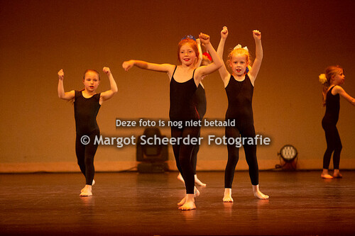 16 Dansmix 6 tot 9 jaar