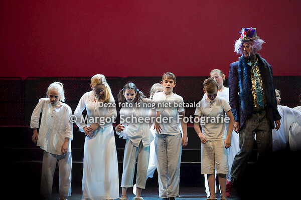 13 De Strijd om Nooit Gedacht Land