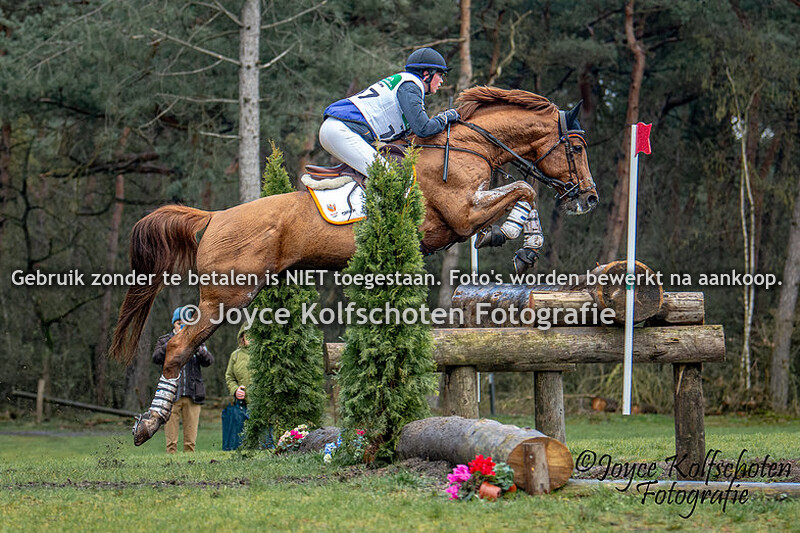 Outdoor Horst (March)