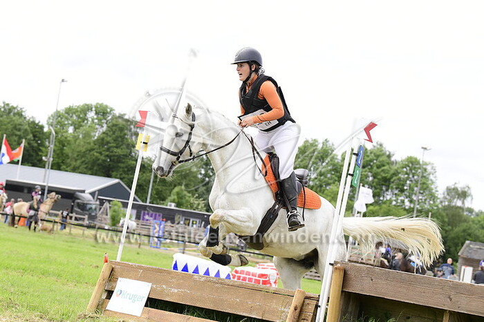 Angel van de Laarschot