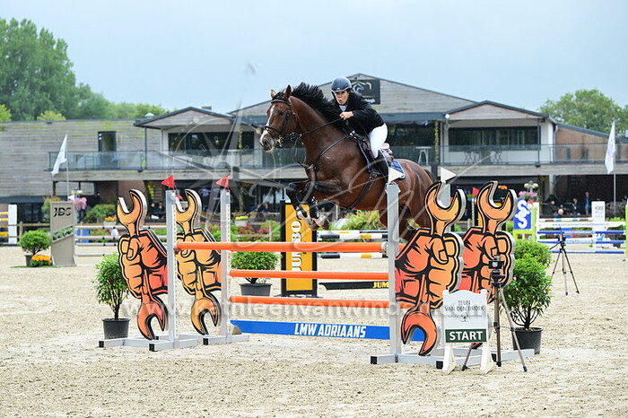 Niina Teravesi - Quickly des Prenices Z