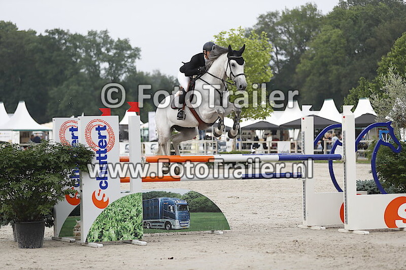 Julia Houtzager Kayser