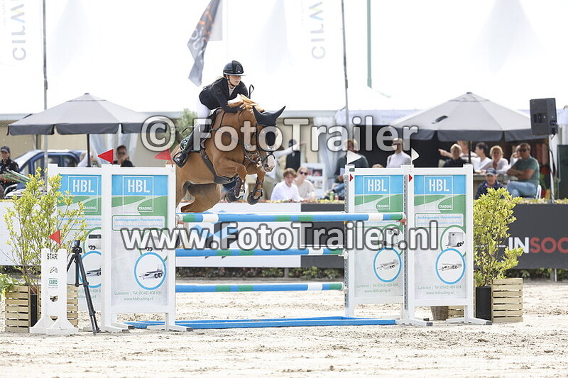 ava eden van grunsven