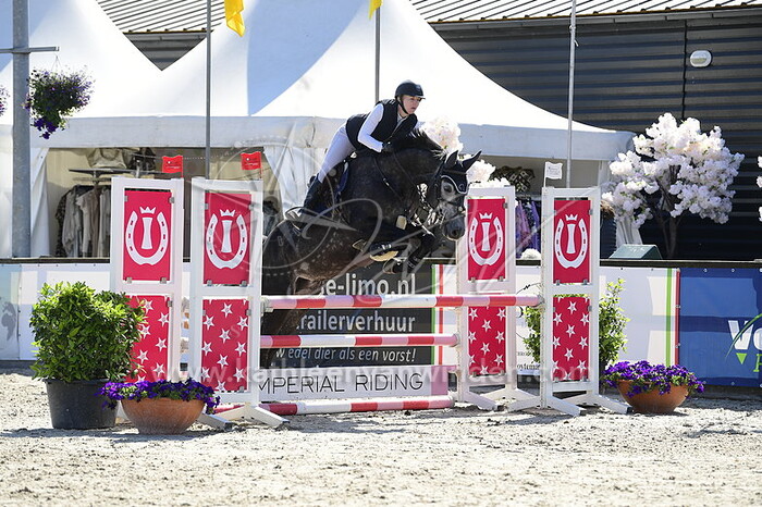 Maaike Schoormans - Heaven Kervec