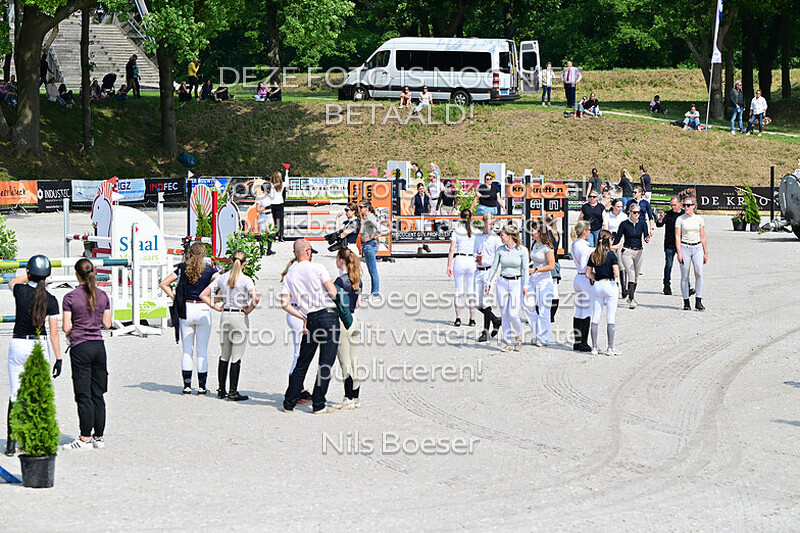 15 Springen Klasse 1.00 M. Rijstijl met barrage