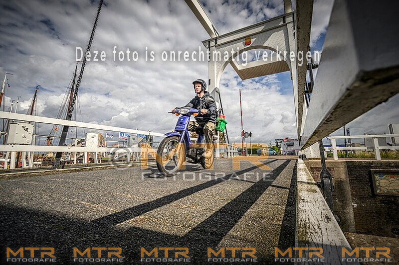 -- ONLINE --  Tufftocht 2024