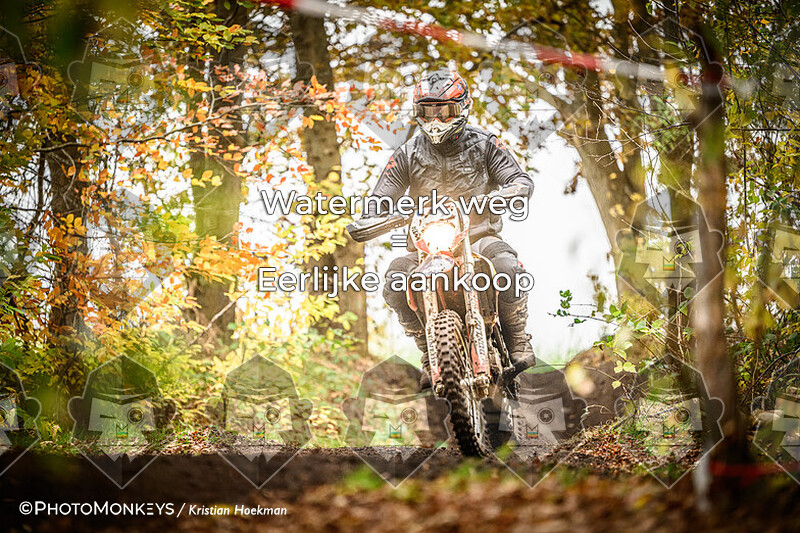 -- ONLINE --  OTR Balkbrug - Locatie 2 - Spatborden rood en oranje