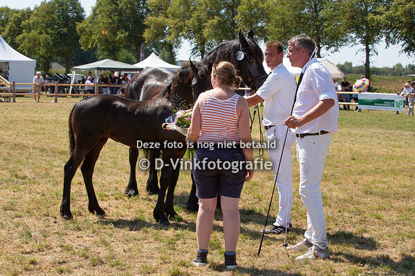 67. Hannelore H fan t Koetsveld