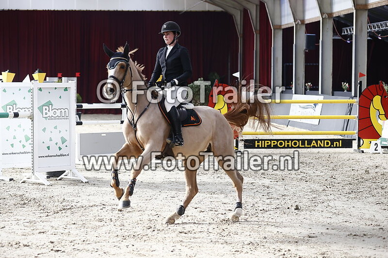 monique van den broek