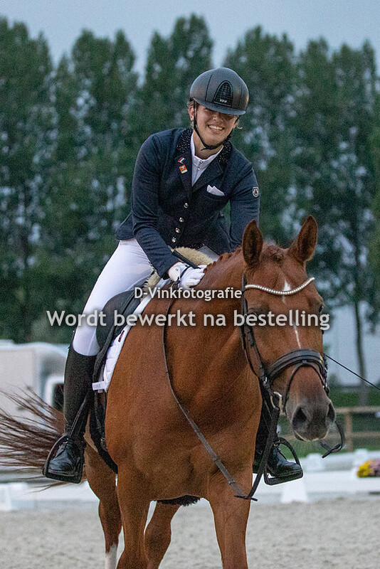 Caitlin Bax - Calamity Jane Z