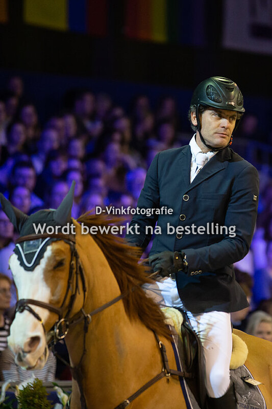 Emile Karim Fares - Captain Z