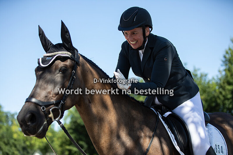 Angelique Hendrickx - Femke Elvira