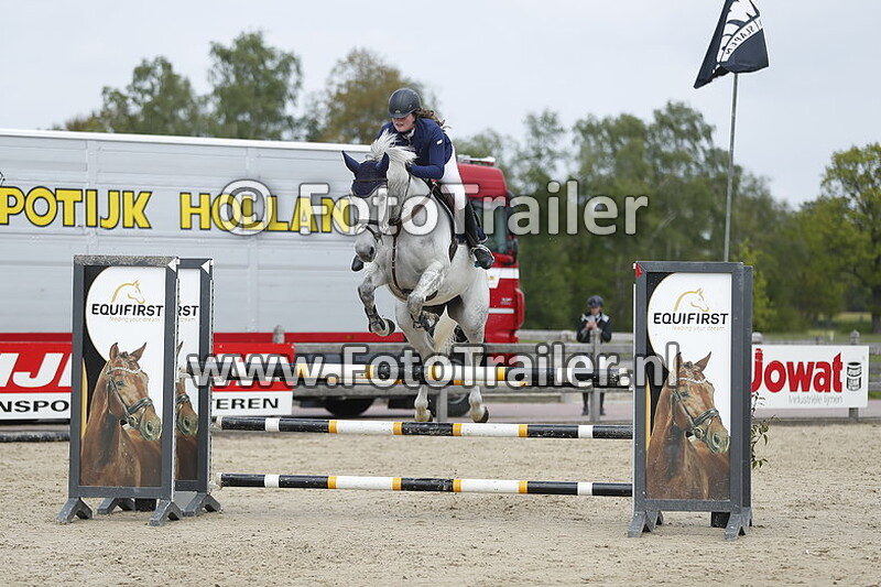 savannah van den hof