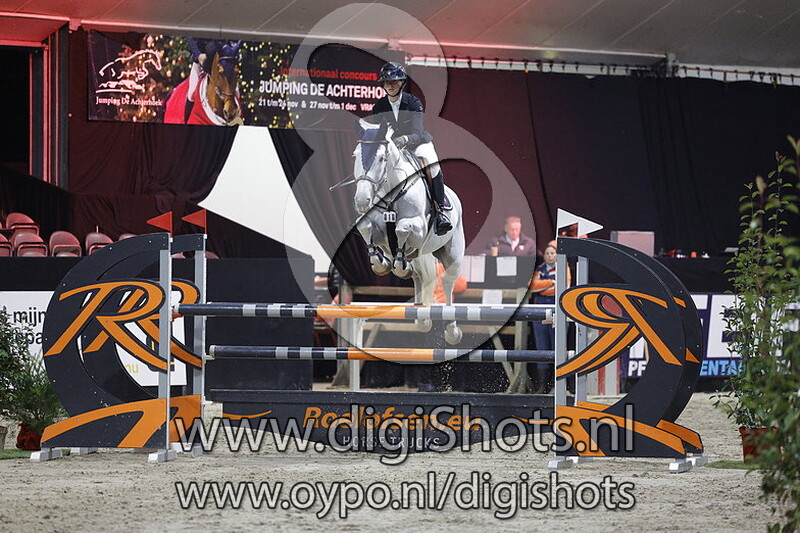 Out of the Blue vd Haagakkers