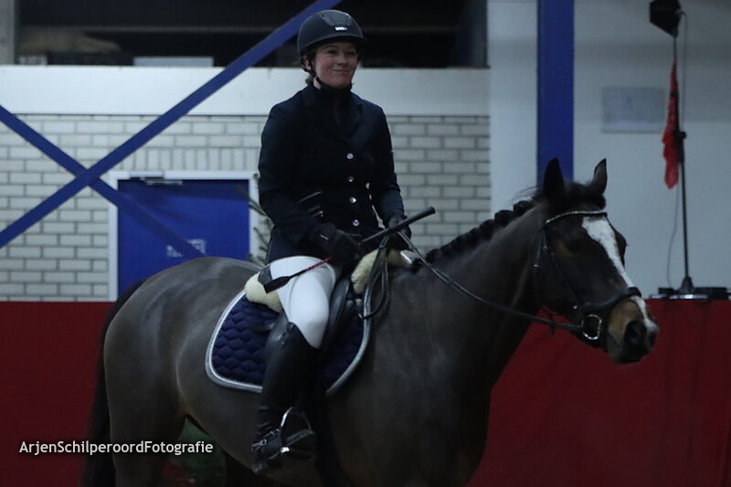 Jumping Franeker 08-12-2022 Hunter Equitation Proef